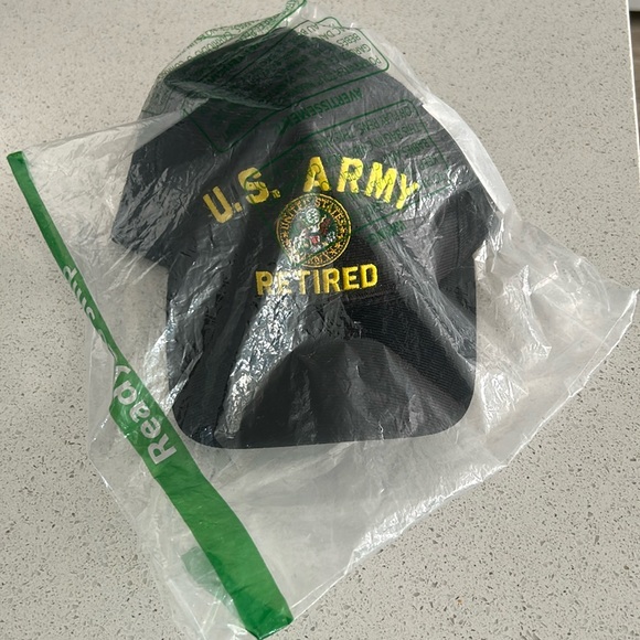 US Army Retired Baseball’s Cap - Picture 2 of 10
